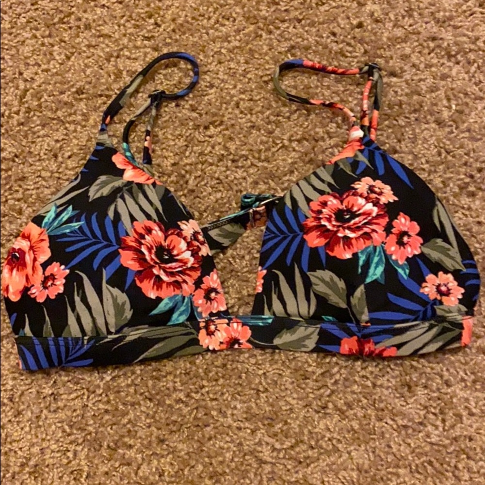 Hollister Bikini top